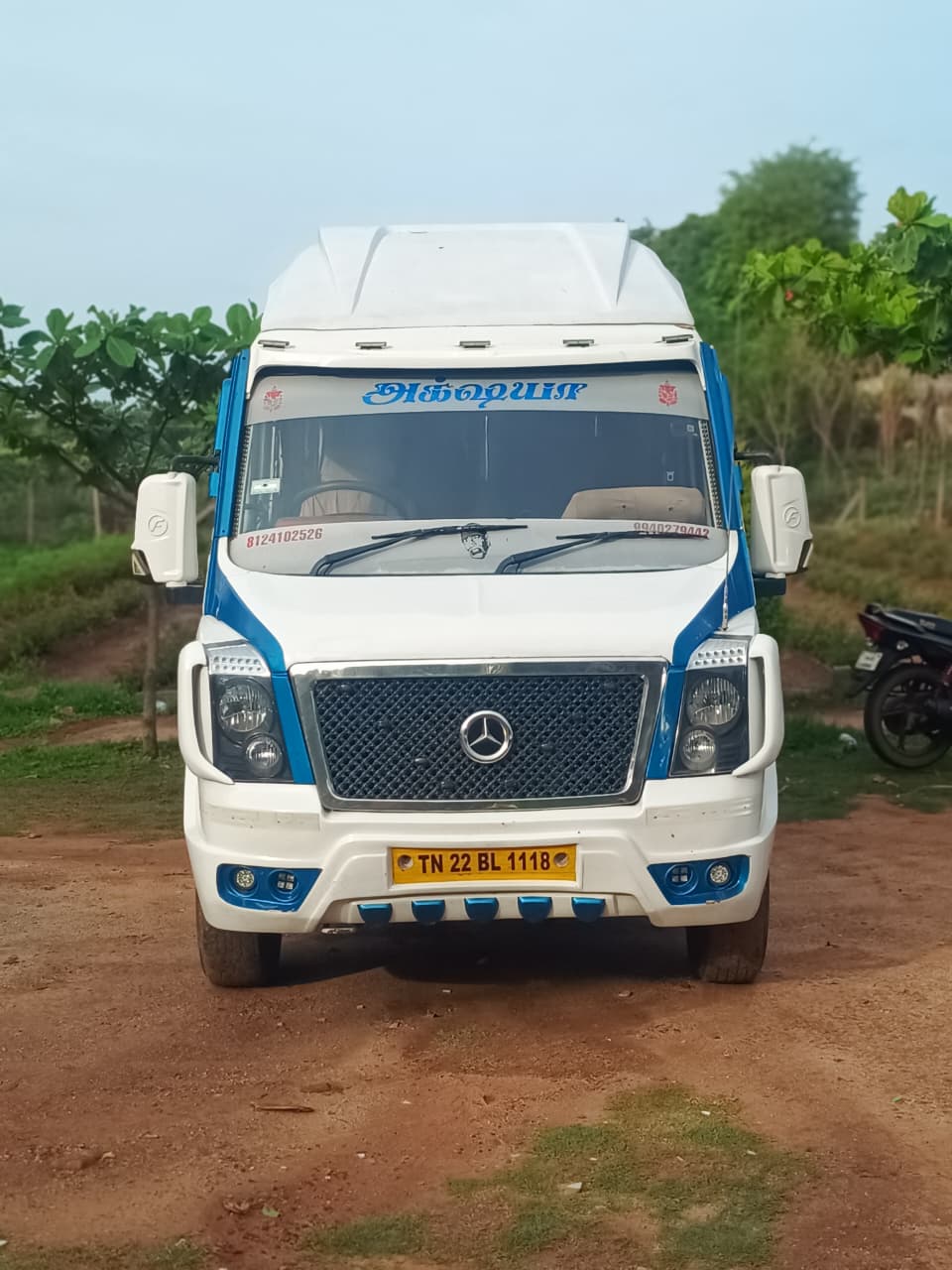 Krithikshan Luxury Mini Bus